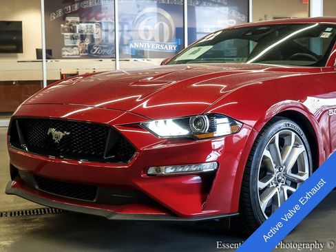Used 2022 Ford Mustang GT Premium w/ Equipment Group 401A RWD image 3