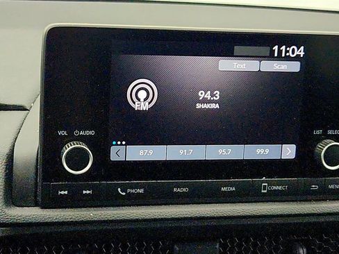 Used 2025 Honda CR-V LX image 18