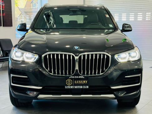 Used 2022 BMW X5 xDrive45e w/ Executive Package image 2