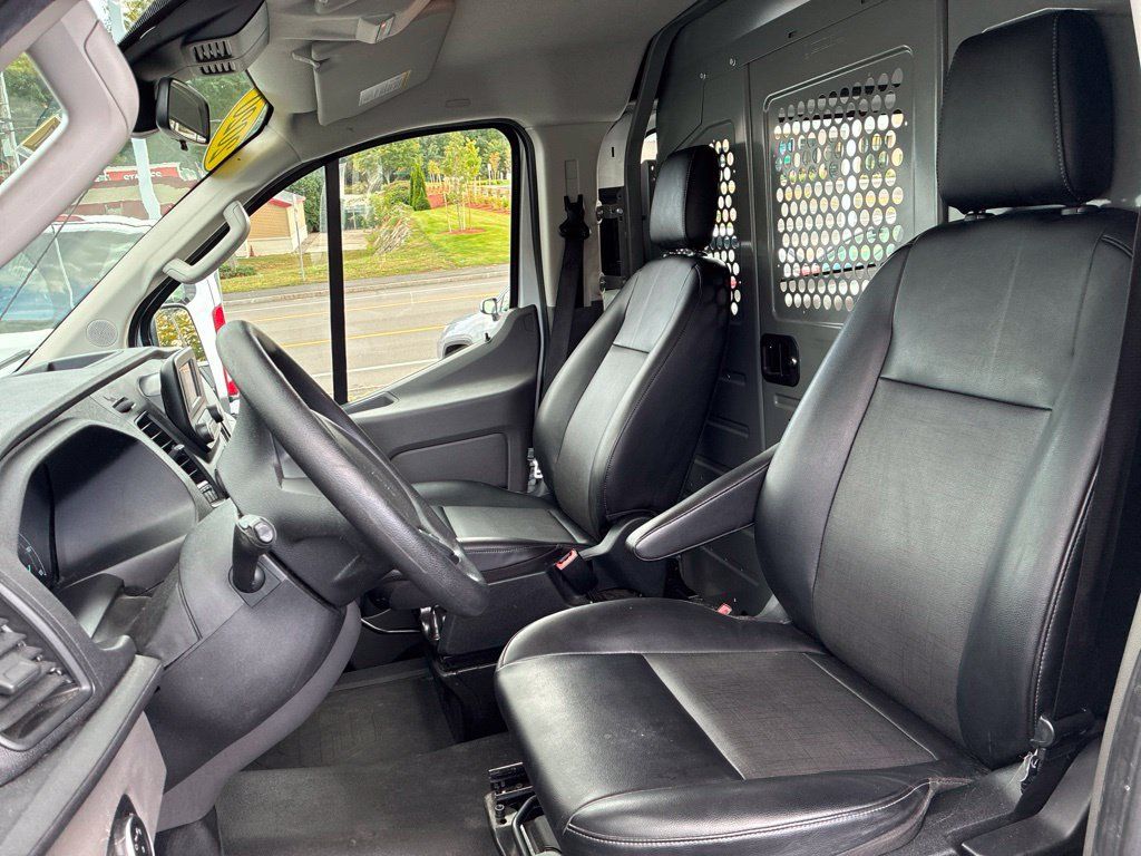 Used 2020 Ford Transit 150 Low Roof RWD image 15
