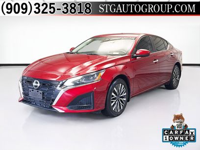 Used 2023 Nissan Altima 2.5 SV w/ SV Premium Package