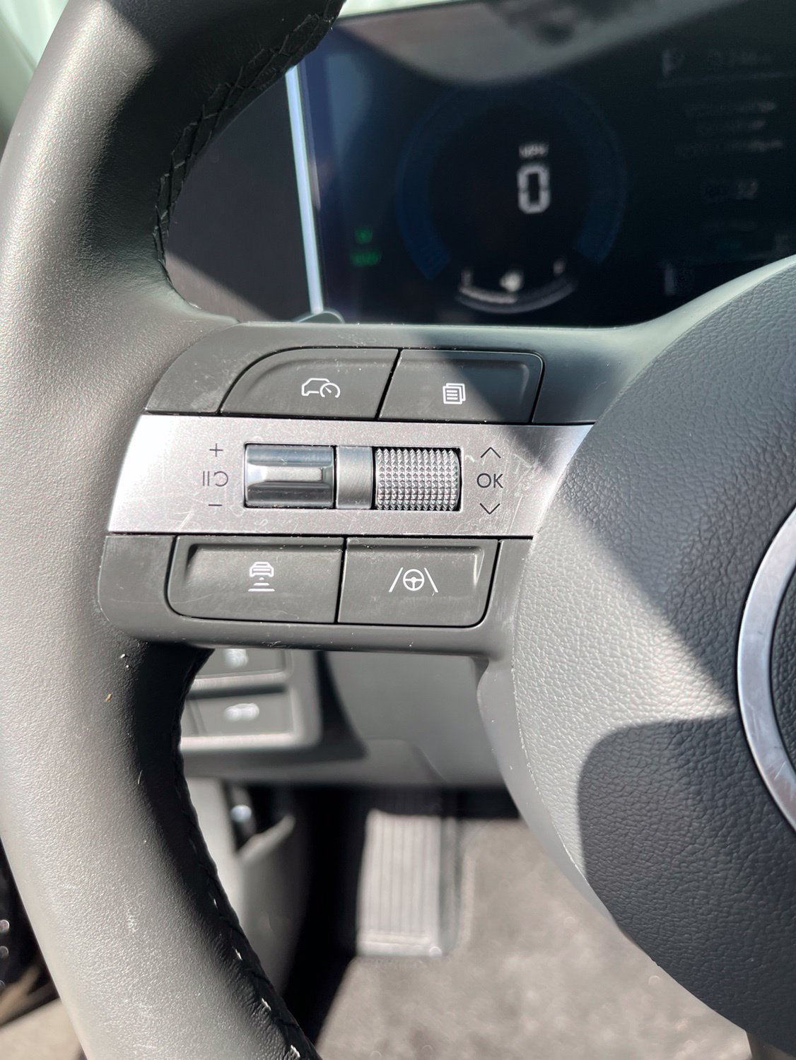 Used 2024 Hyundai Sonata SEL FWD image 8