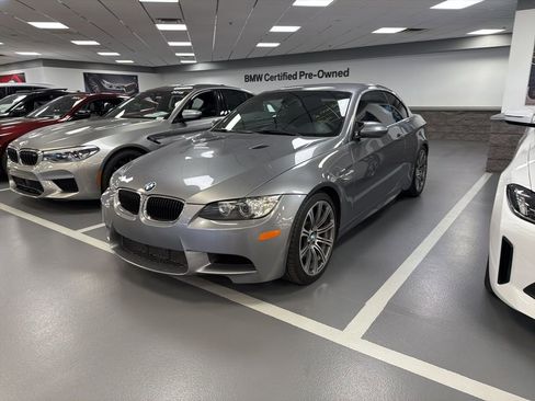 Used 2011 BMW M3 Convertible image 4