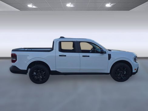 New 2025 Ford Maverick XLT w/ Black Appearance Package image 7