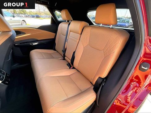 Used 2025 Lexus RX 350 Premium image 17