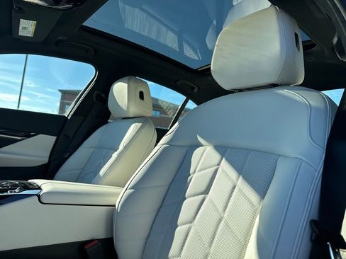 New 2025 BMW i5 M60 w/ Premium Package image 14