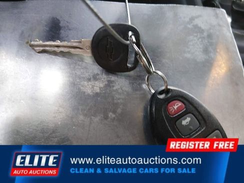 Used 2010 Chevrolet Malibu LT image 21