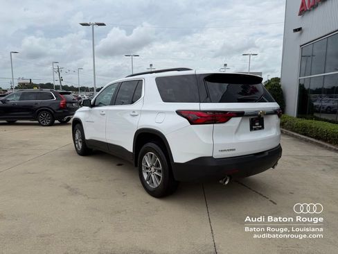 Used 2023 Chevrolet Traverse LT FWD image 5