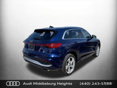 Certified 2025 Audi Q5 Premium AWD/4WD image 9
