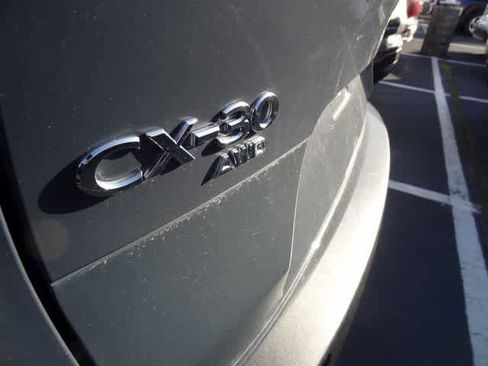 Used 2025 MAZDA CX-30 AWD 2.5 S w/ Preferred Package image 16