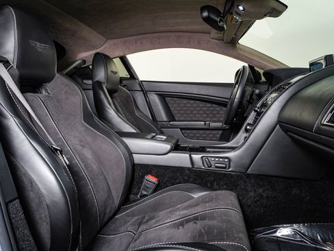 Used 2015 Aston Martin V8 Vantage GT RWD image 18