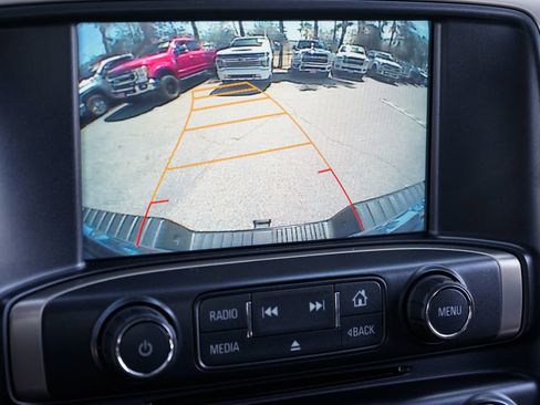 Used 2017 GMC Sierra 2500 Denali w/ Duramax Plus Package AWD/4WD image 31