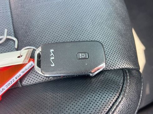 Used 2022 Kia Telluride EX w/ EX Premium Package image 45