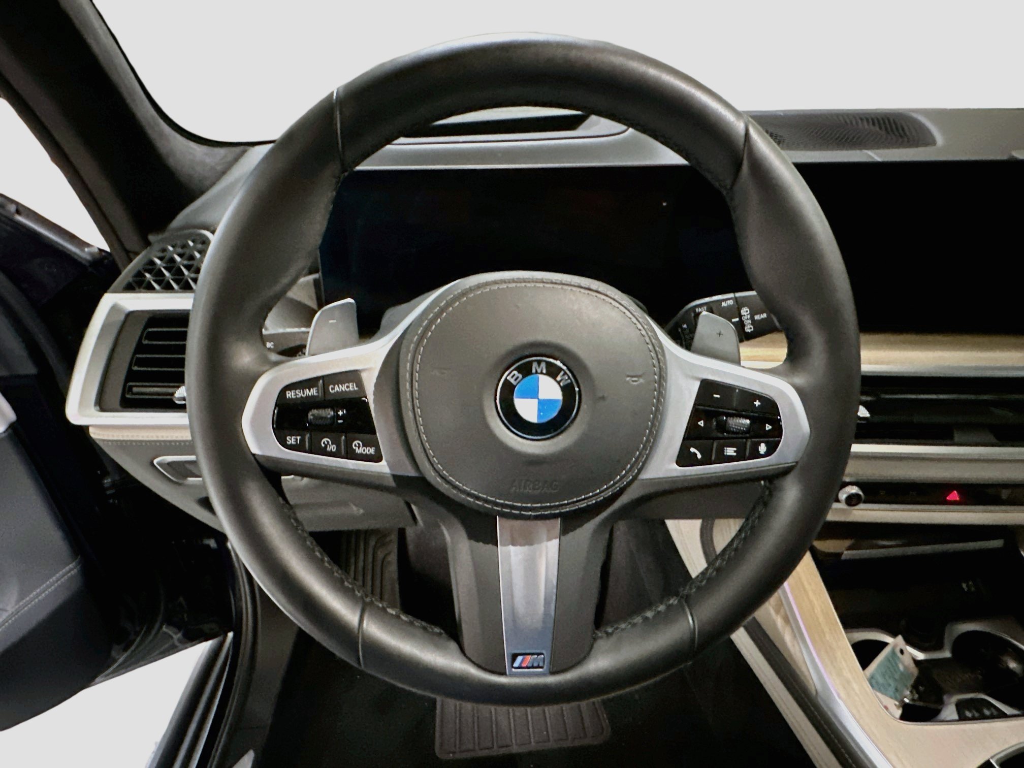 Certified 2025 BMW X7 xDrive40i w/ Executive Package AWD/4WD image 11