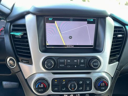 Used 2018 GMC Yukon XL SLT AWD/4WD image 33