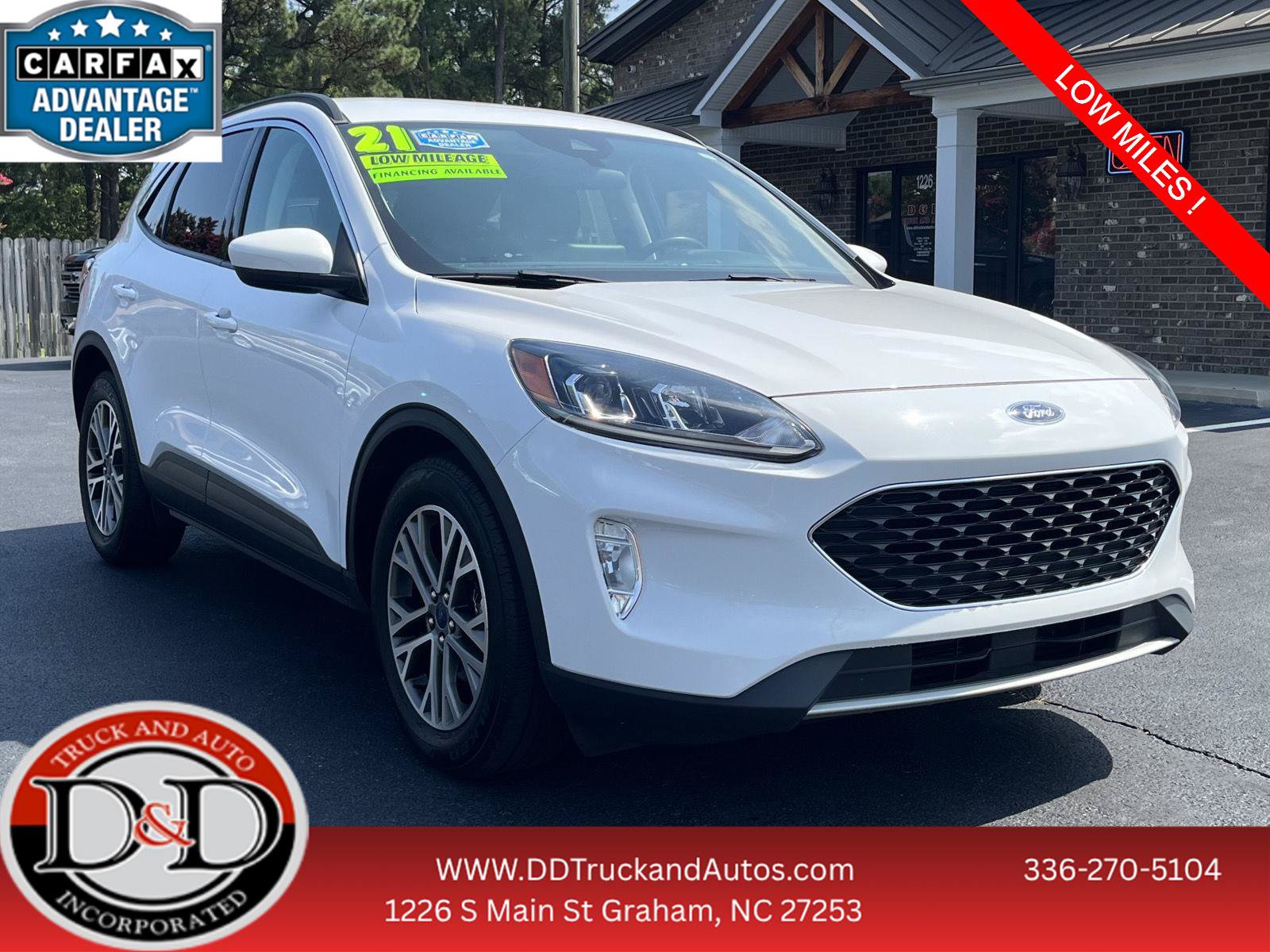 Used 2021 Ford Escape SEL w/ Technology Package FWD image 1
