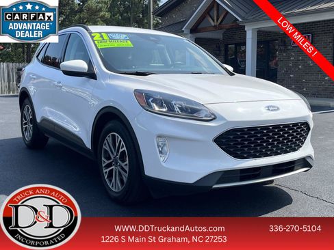 Used 2021 Ford Escape SEL w/ Technology Package FWD image 1