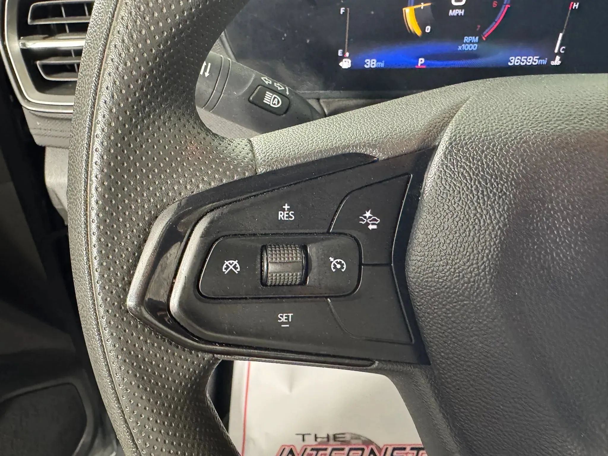 Used 2025 Chevrolet TrailBlazer LT FWD image 15