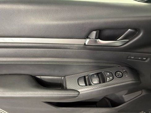 Used 2019 Nissan Altima 2.5 Platinum image 14