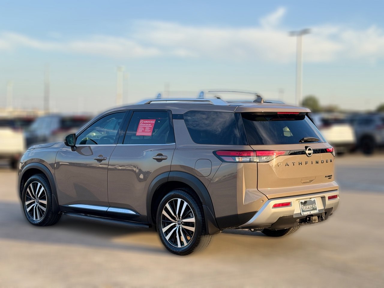 Certified 2024 Nissan Pathfinder Platinum w/ Lighting Package (N93) AWD/4WD image 6