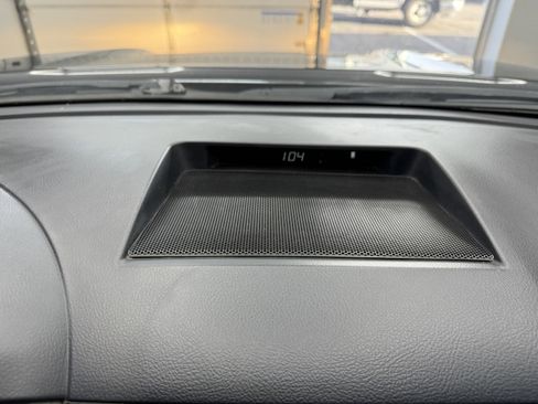 Used 2013 Toyota Tundra SR5 image 15