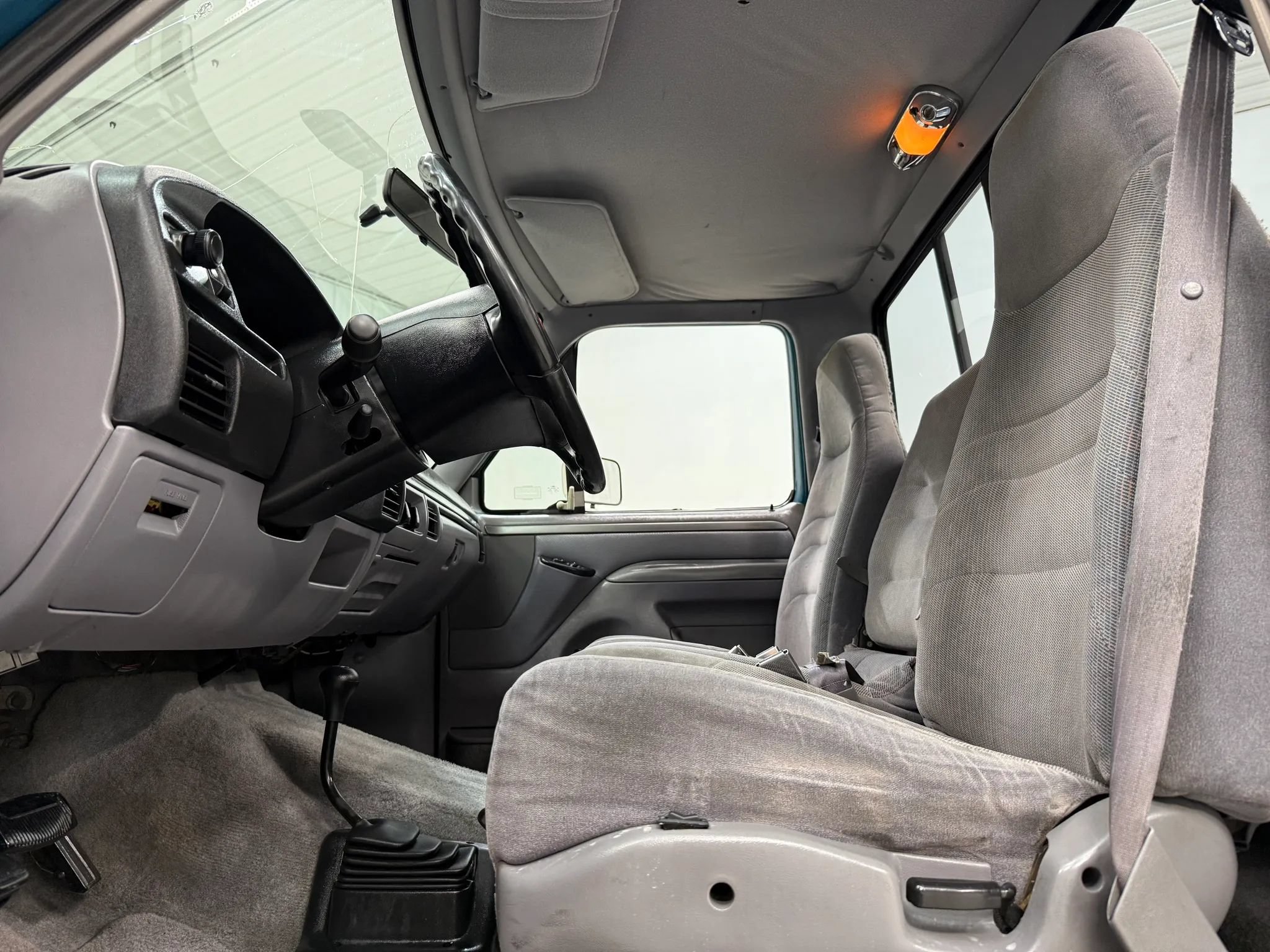 Used 1995 Ford F250 4x4 Regular Cab image 14