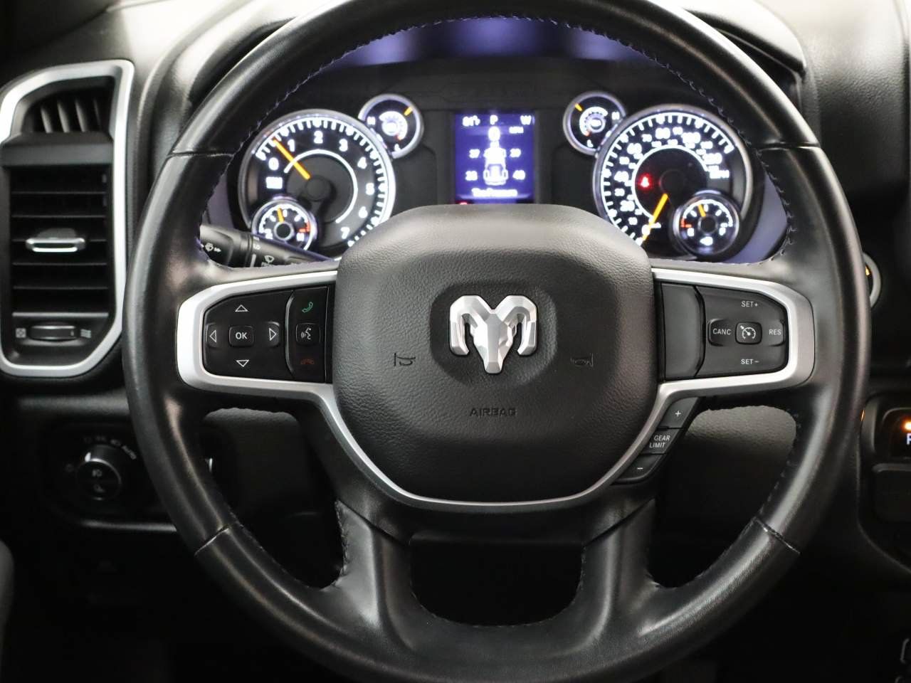 Used 2022 RAM 1500 Lone Star RWD image 13