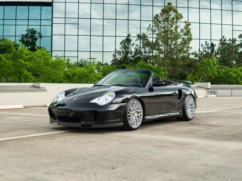 Used 2005 Porsche 911 Turbo AWD/4WD image 18