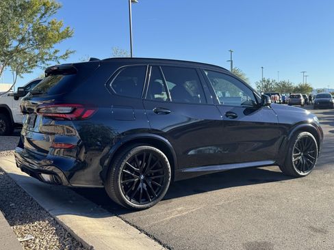 Used 2023 BMW X5 xDrive40i w/ M Sport Package image 3