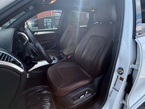 Used 2015 Audi SQ5 Premium Plus AWD/4WD image 32