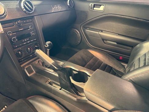 Used 2009 Ford Mustang GT Premium image 18