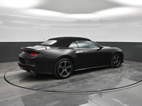 Used 2024 Ford Mustang Premium RWD image 8