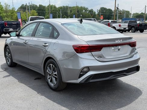 Used 2023 Kia Forte LXS FWD image 6