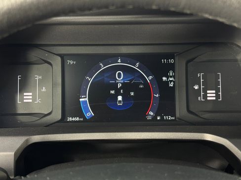 Used 2024 Toyota Tacoma SR5 w/ SR5 Upgrade Package image 18