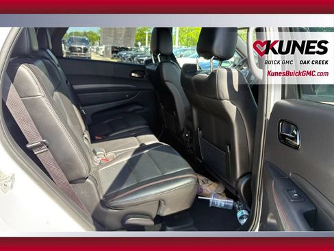 Used 2025 Dodge Durango R/T AWD/4WD image 39