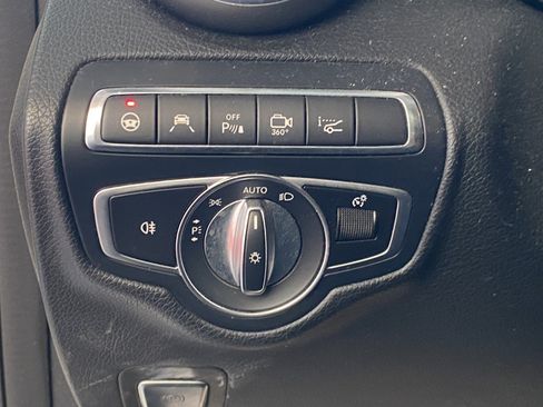 Used 2018 Mercedes-Benz GLC 300 4MATIC Coupe image 24