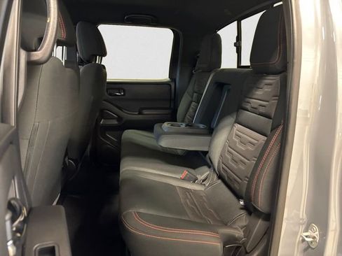 Used 2024 Nissan Frontier PRO-4X w/ Technology Package AWD/4WD image 14