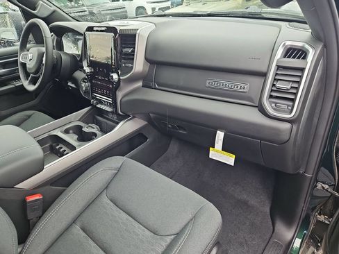New 2026 RAM 1500 Big Horn AWD/4WD image 17