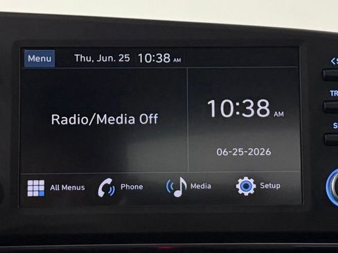 Used 2025 Hyundai Elantra SE FWD image 18