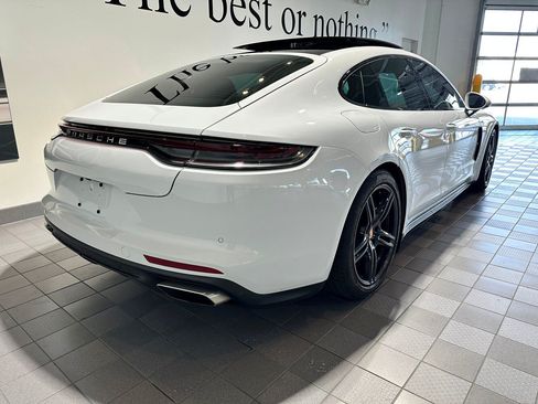 Used 2022 Porsche Panamera 4 AWD/4WD image 4