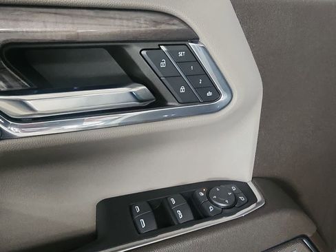 Used 2024 Chevrolet Silverado 1500 LTZ w/ LTZ Premium Package image 25