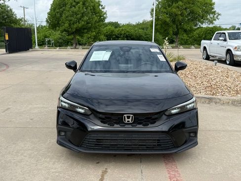 Used 2022 Honda Civic Sport Touring image 9