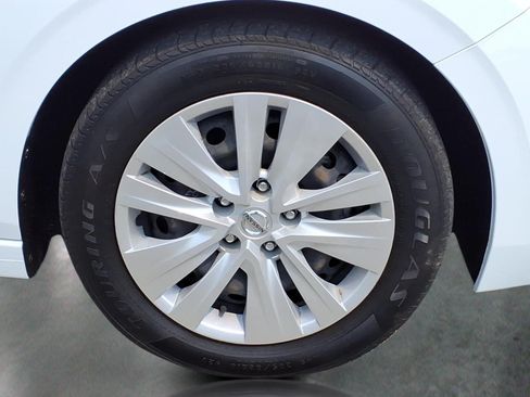 Used 2023 Nissan Sentra S FWD image 10