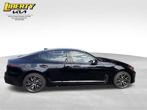 Used 2023 Kia Stinger GT-Line w/ Sun & Sound Package AWD/4WD image 8
