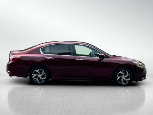 Used 2017 Honda Accord LX image 3