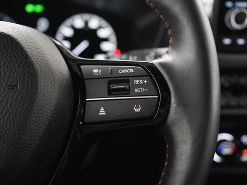 Used 2024 Honda HR-V Sport image 27