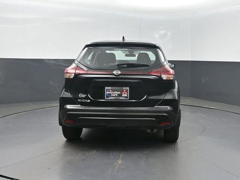 Used 2025 Nissan Kicks Play S FWD image 28