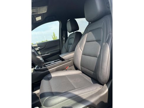 Certified 2025 Chevrolet Equinox LT w/ Convenience Package II FWD image 39