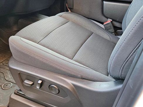 New 2025 GMC Sierra 3500 SLE w/ Preferred Package image 4