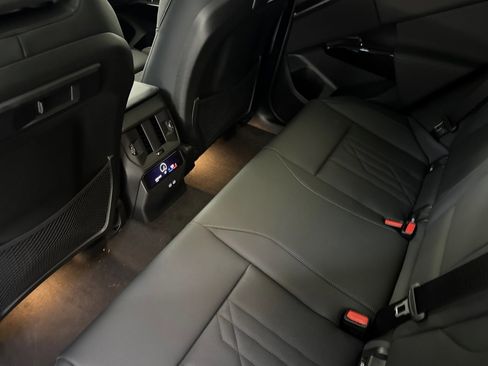 New 2026 BMW X3 xDrive30 w/ Convenience Package image 21